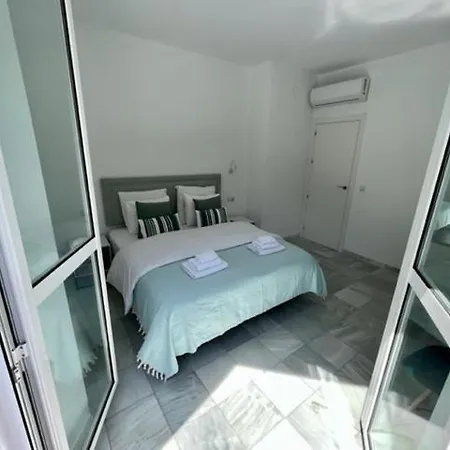 Appartamento Ad1b Arenal 3br Apartment, 250 Mtrs From Cathedral